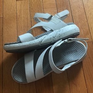 Baretraps Glena Adjustable Sandals (9M)